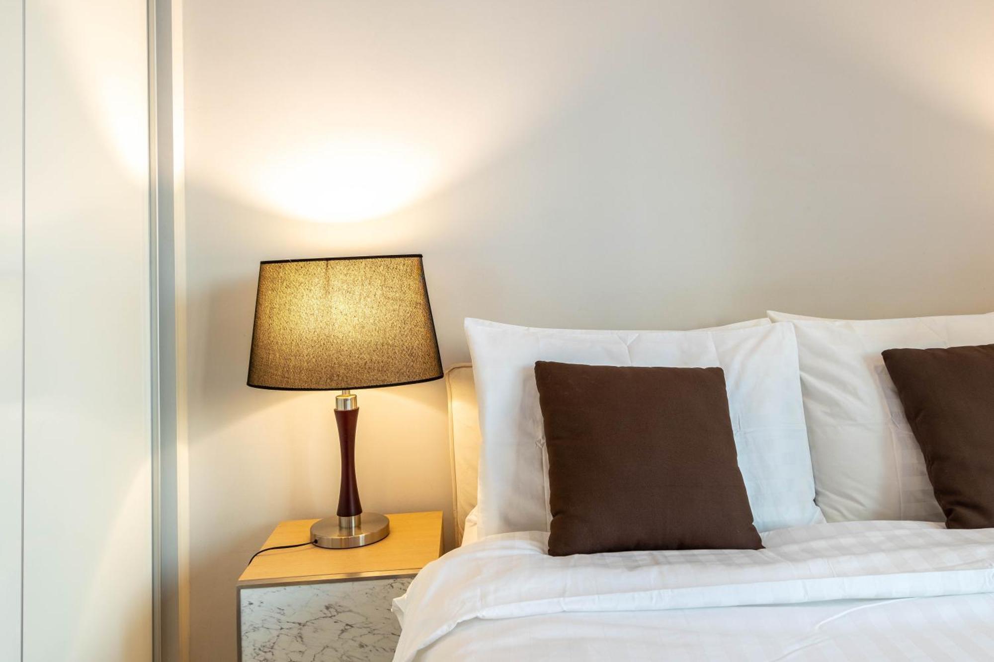 Hyde Sukhumvit 11 Branded Suites Bangkok Bagian luar foto